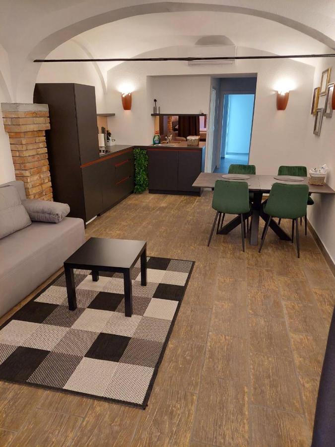Aroma Apartments Ljubljana Exteriör bild